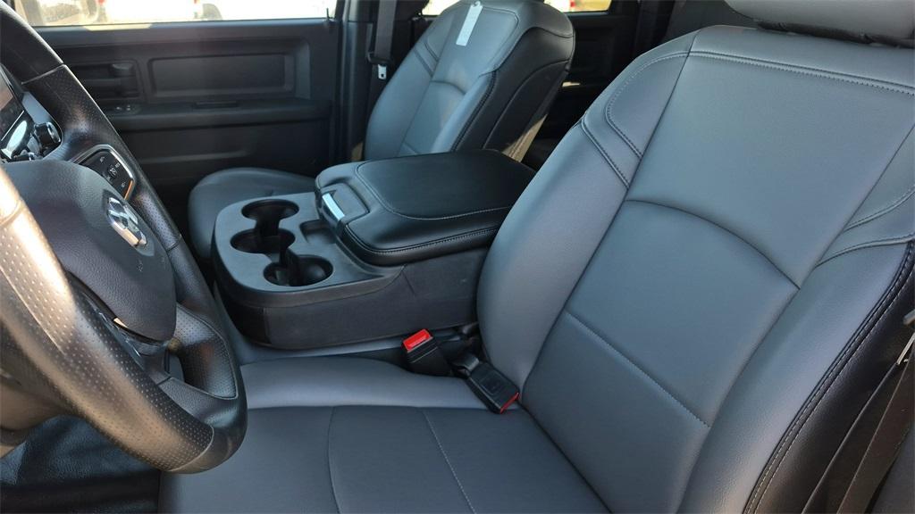 new 2025 Ram 3500 car, priced at $61,417