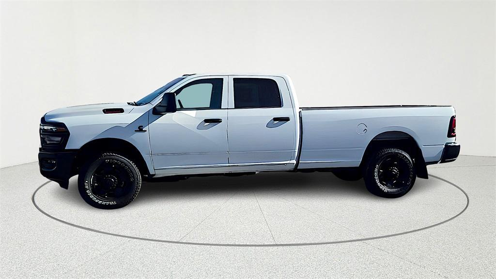 new 2025 Ram 3500 car, priced at $61,417