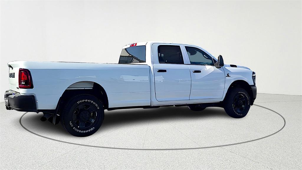 new 2025 Ram 3500 car, priced at $61,417