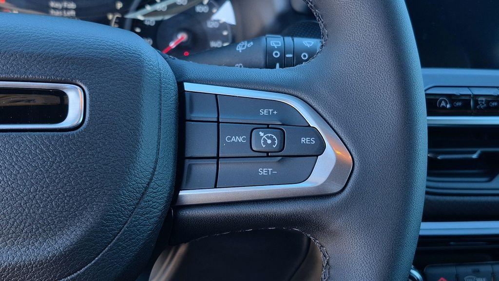 new 2026 Jeep Compass car, priced at $31,651