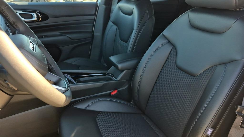 new 2026 Jeep Compass car, priced at $29,582