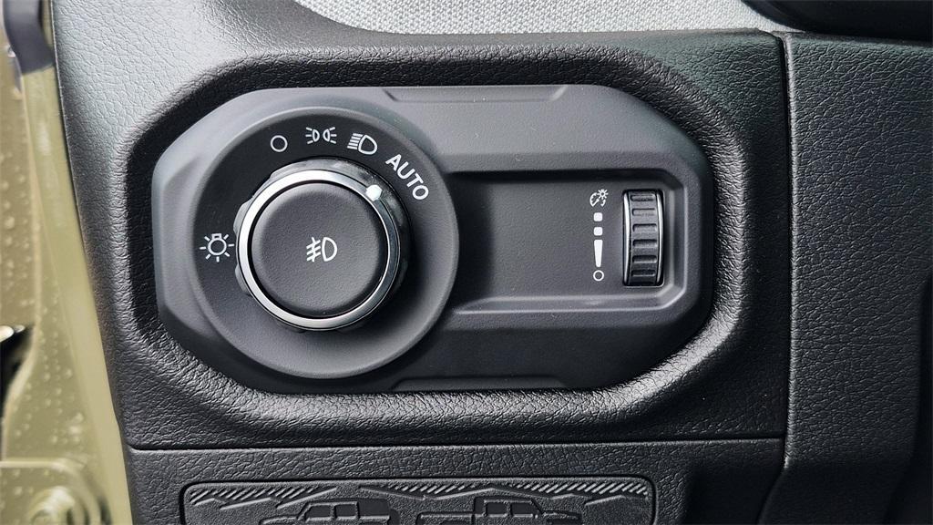 new 2026 Jeep Wrangler car, priced at $44,208