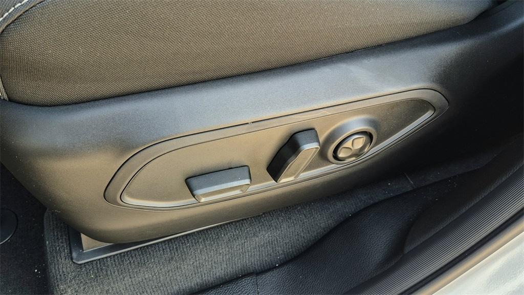 new 2026 Jeep Grand Cherokee car, priced at $38,276