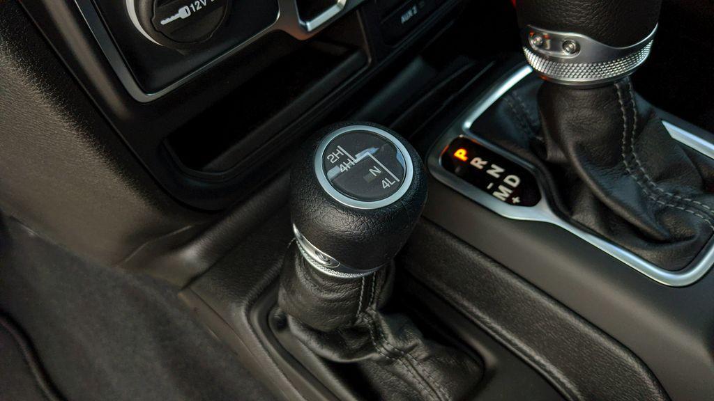 new 2025 Jeep Gladiator car, priced at $48,474