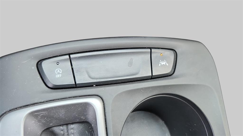 used 2024 Chevrolet Trax car, priced at $18,995