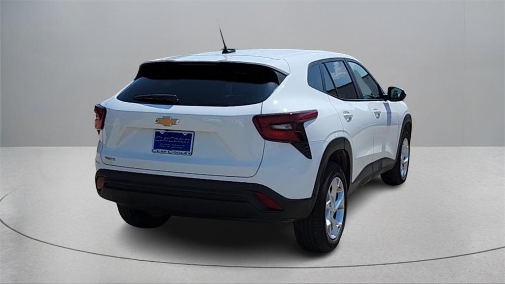 used 2024 Chevrolet Trax car, priced at $18,995