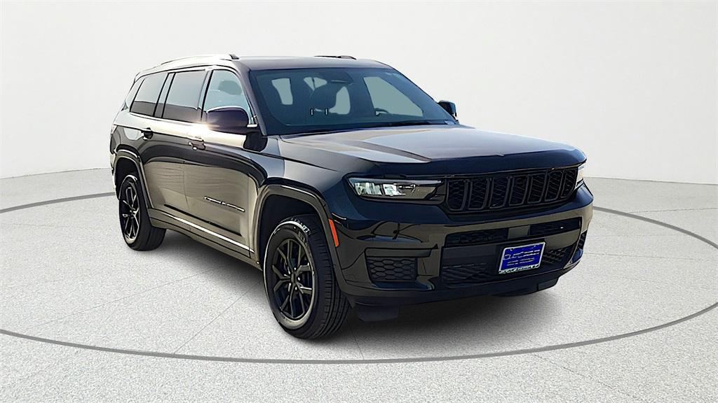 new 2025 Jeep Grand Cherokee L car, priced at $42,752