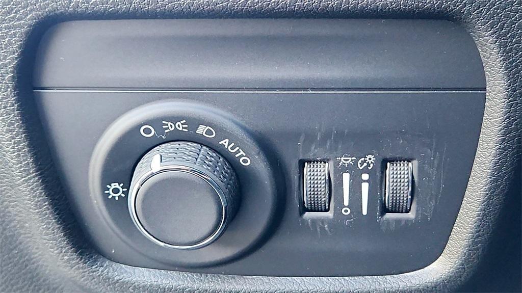 new 2025 Jeep Grand Cherokee L car, priced at $42,752