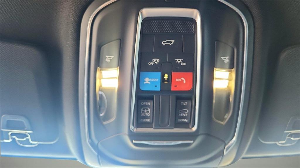 new 2025 Jeep Grand Cherokee L car, priced at $42,752