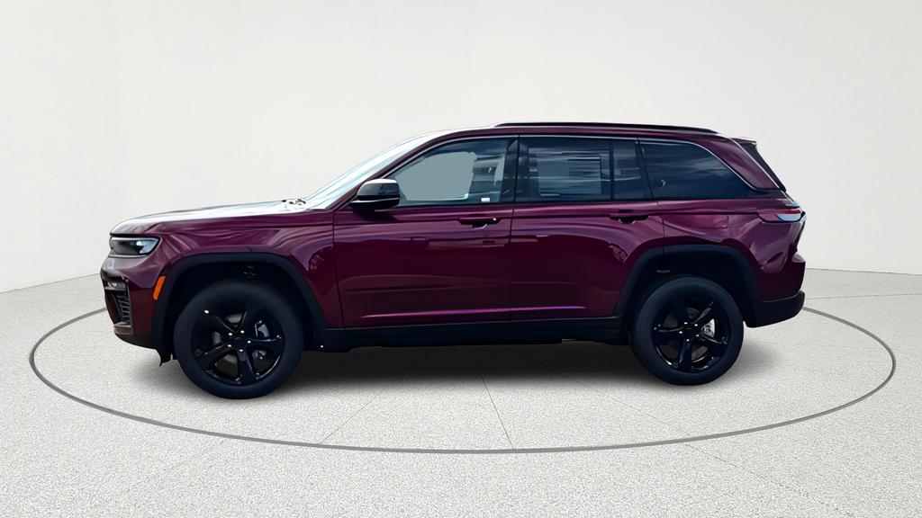 new 2026 Jeep Grand Cherokee car, priced at $42,585