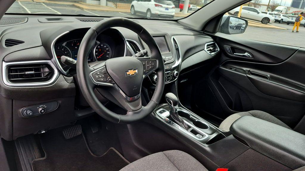 used 2024 Chevrolet Equinox car, priced at $17,995