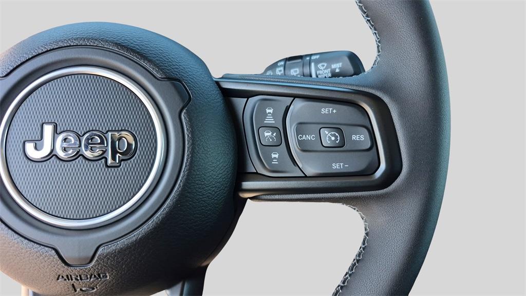 new 2025 Jeep Wrangler car, priced at $44,708