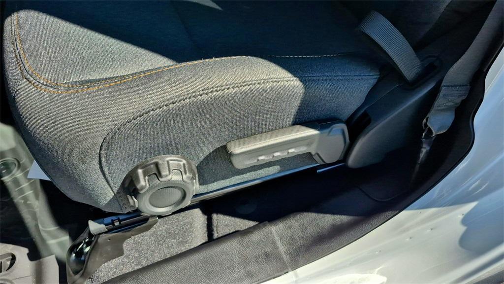 new 2025 Jeep Wrangler car, priced at $44,708