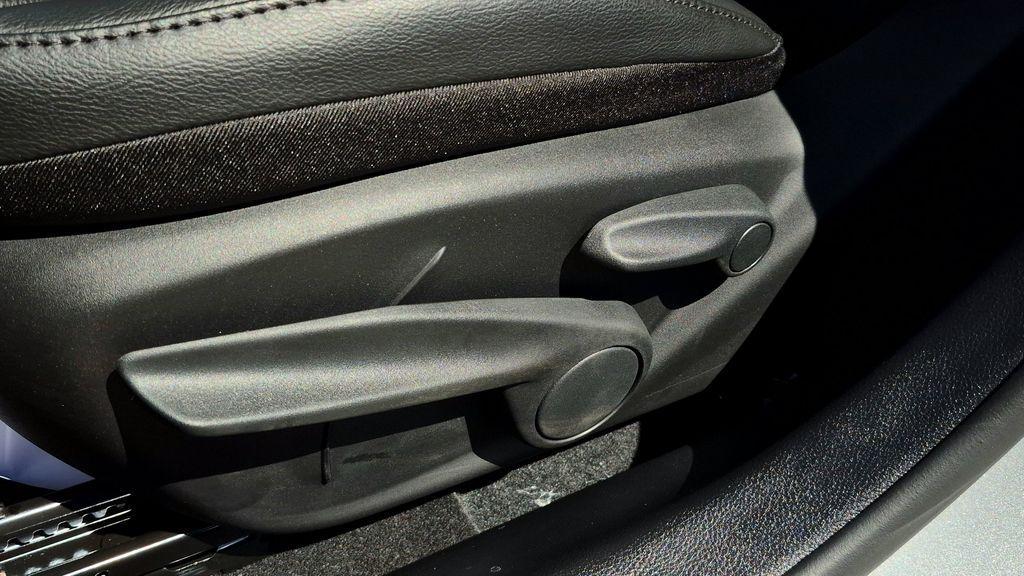 new 2026 Jeep Compass car, priced at $32,771