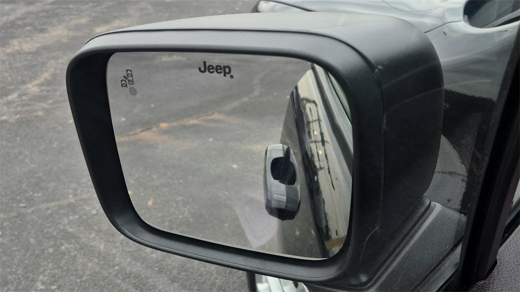 used 2023 Jeep Renegade car, priced at $18,992