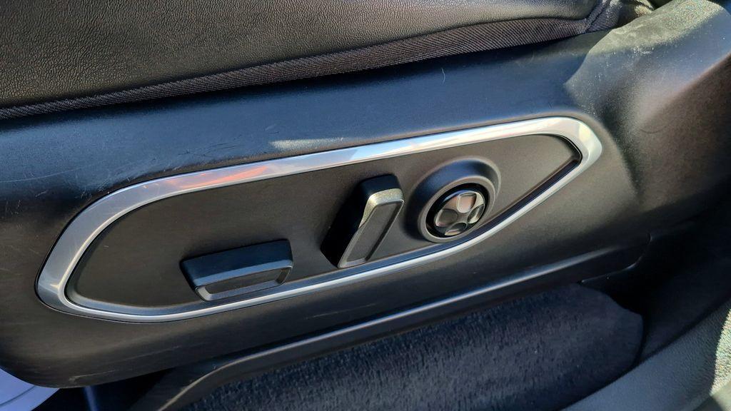 used 2023 Jeep Wagoneer L car, priced at $31,995