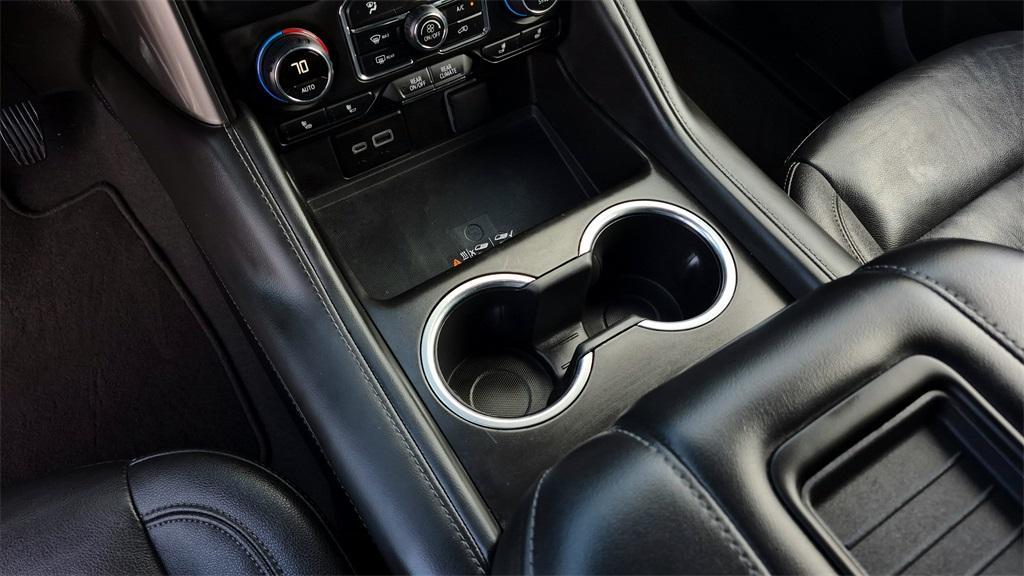 used 2024 Chevrolet Tahoe car, priced at $39,995