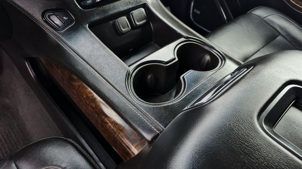 used 2020 Chevrolet Suburban car, priced at $17,895