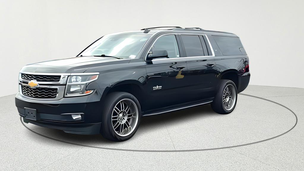 used 2020 Chevrolet Suburban car, priced at $17,895