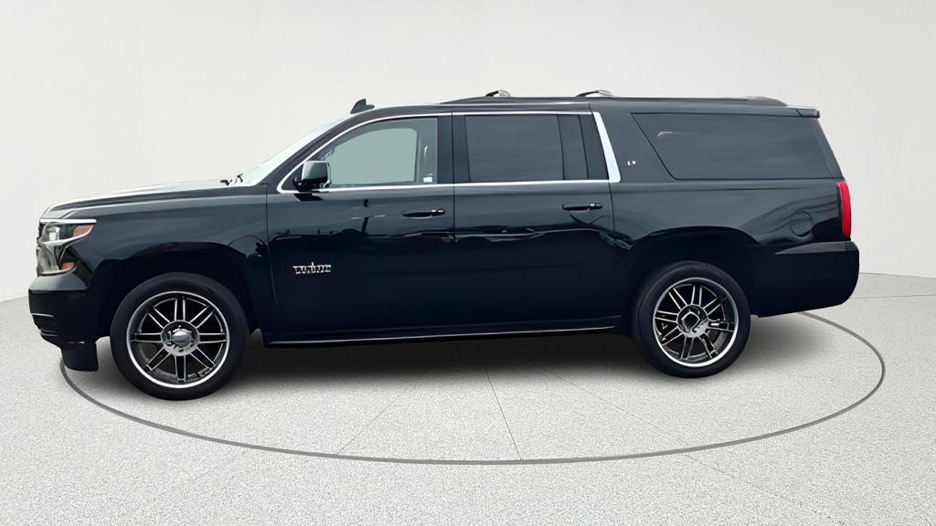 used 2020 Chevrolet Suburban car, priced at $17,895