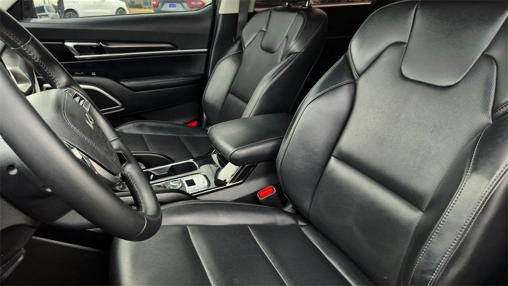 used 2024 Kia Telluride car, priced at $28,995