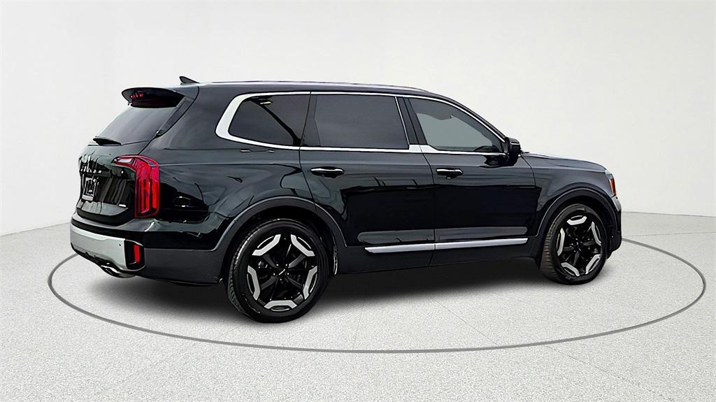 used 2024 Kia Telluride car, priced at $28,995