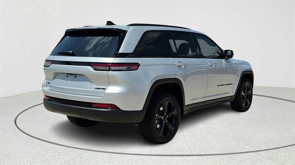 new 2025 Jeep Grand Cherokee car, priced at $54,084