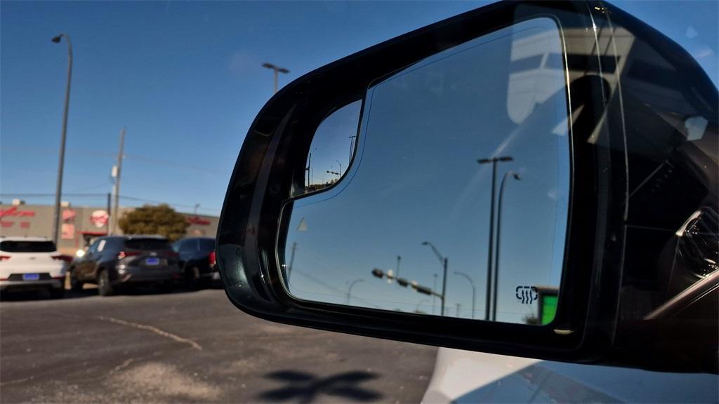 used 2024 Jeep Wagoneer L car, priced at $37,995