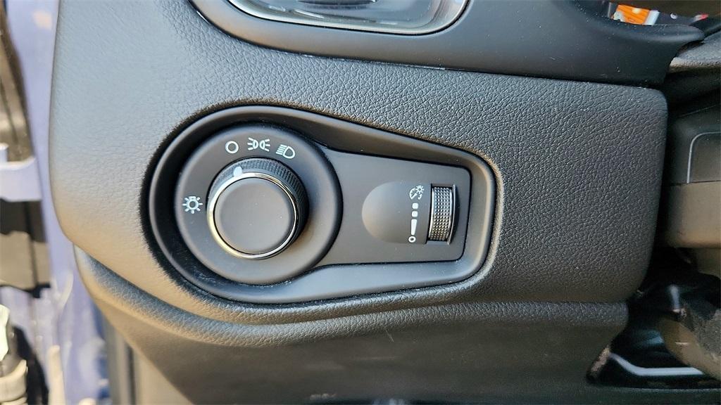 used 2023 Jeep Renegade car, priced at $17,991