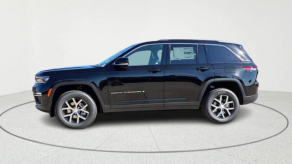 new 2025 Jeep Grand Cherokee car, priced at $40,875
