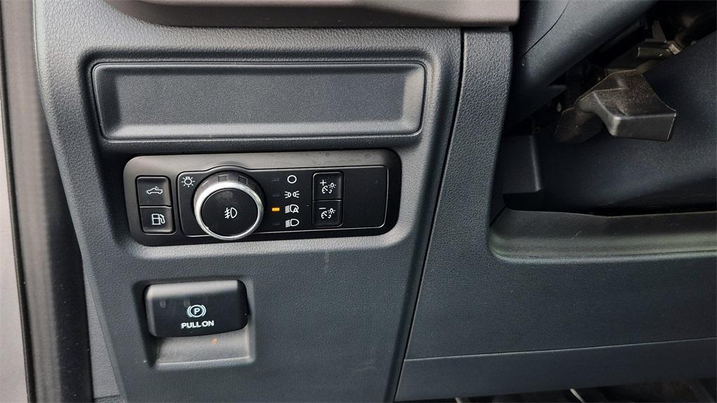 used 2024 Ford F-150 car, priced at $39,119