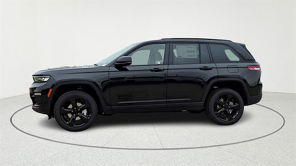 new 2025 Jeep Grand Cherokee car, priced at $52,249