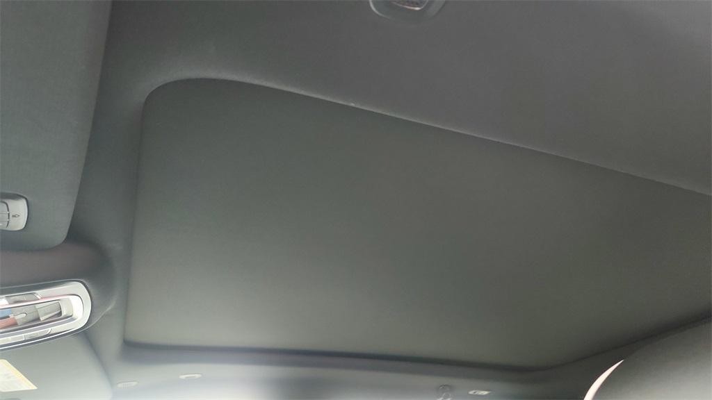 new 2025 Ram 1500 car, priced at $75,651