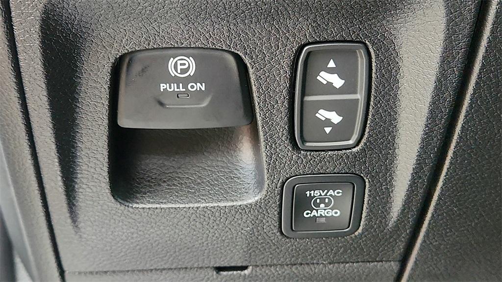 new 2025 Ram 1500 car, priced at $75,651