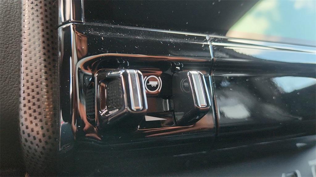 new 2025 Ram 1500 car, priced at $75,651