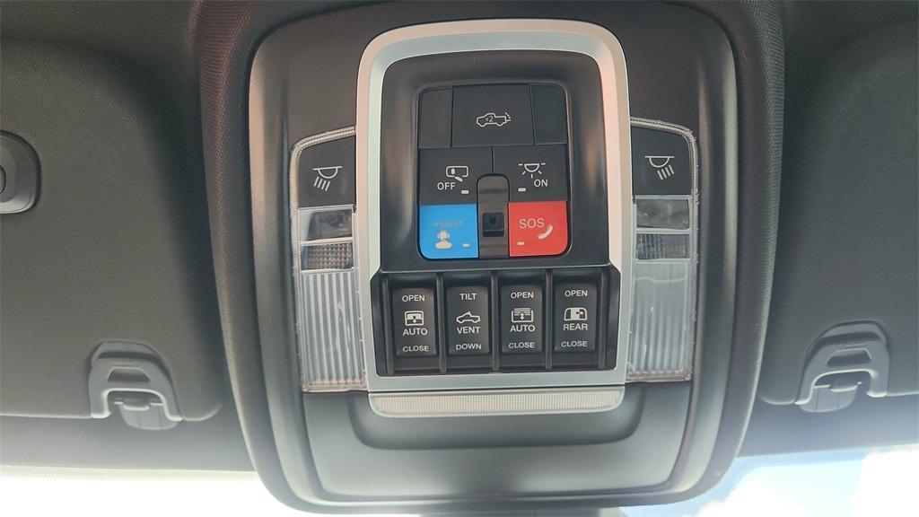 new 2025 Ram 1500 car, priced at $75,651