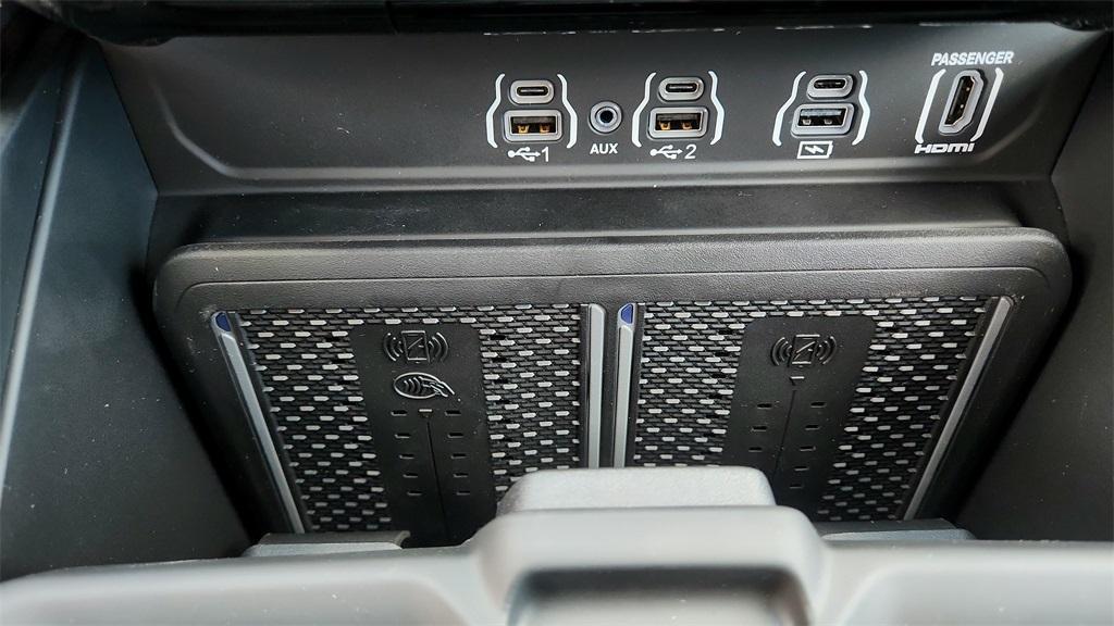 new 2025 Ram 1500 car, priced at $75,651