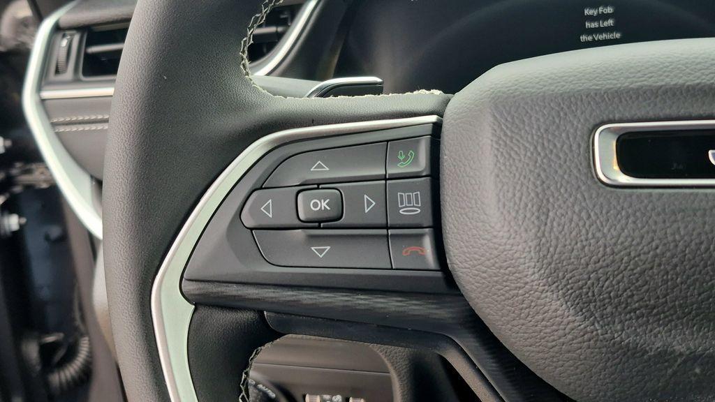 new 2026 Jeep Grand Cherokee car, priced at $40,294