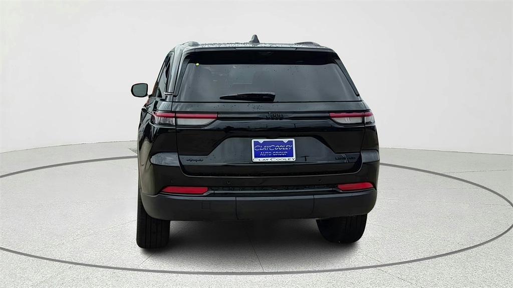 new 2025 Jeep Grand Cherokee car, priced at $50,834