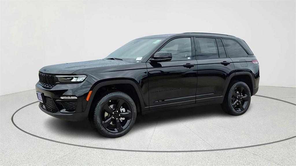 new 2025 Jeep Grand Cherokee car, priced at $50,834