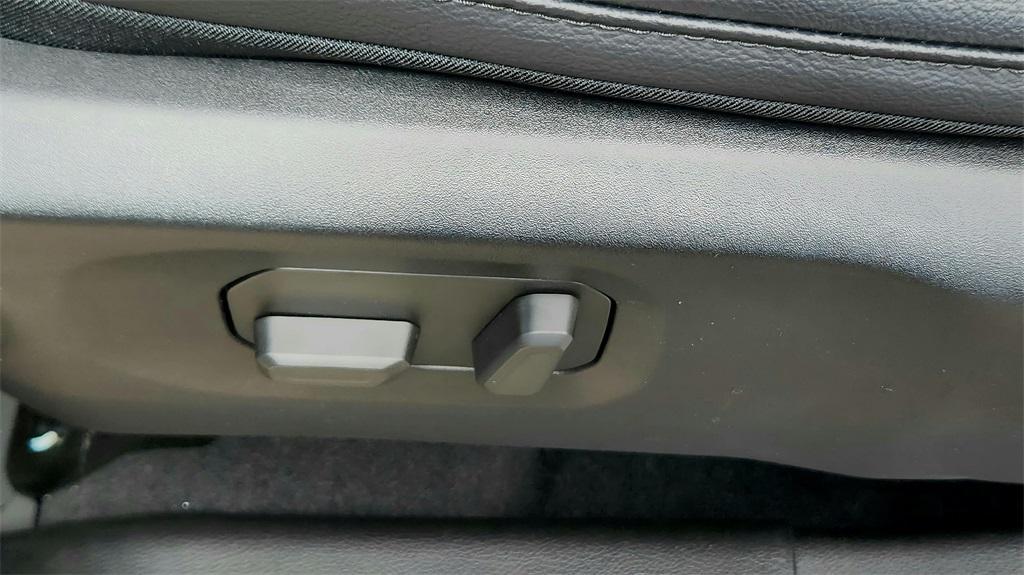 new 2025 Jeep Wrangler car, priced at $55,871