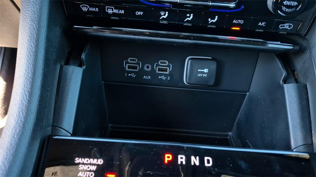 new 2025 Jeep Grand Cherokee car, priced at $48,225