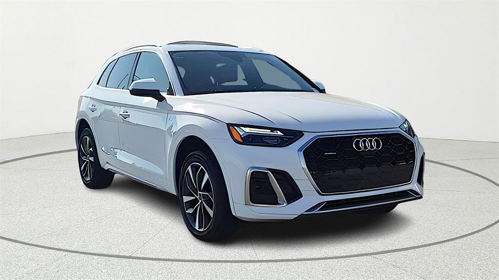 used 2024 Audi Q5 car, priced at $27,995