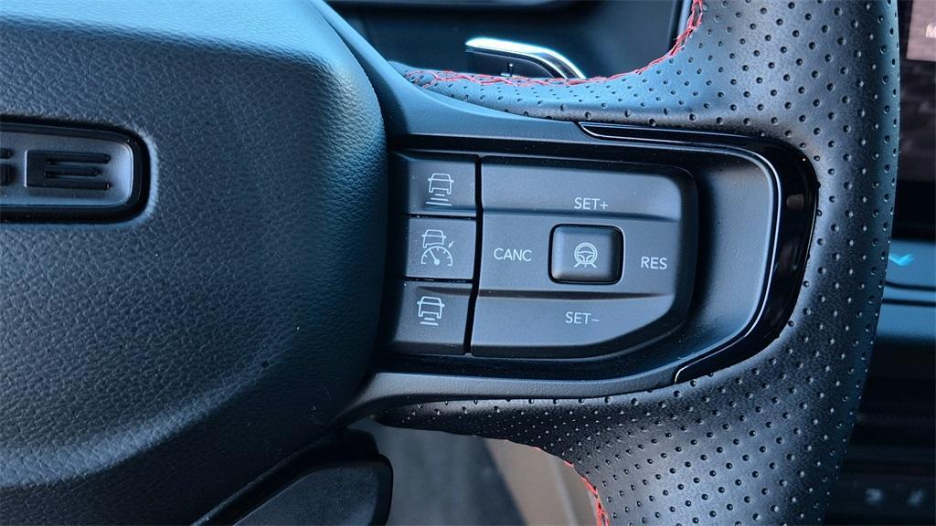 used 2025 Dodge Charger Daytona car, priced at $36,995