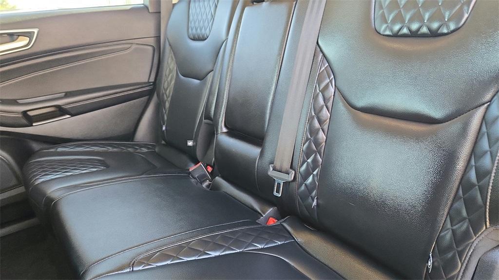 used 2024 Ford Edge car, priced at $22,991