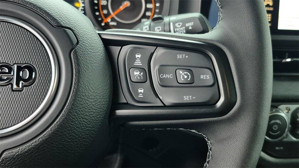 new 2026 Jeep Wrangler car, priced at $48,182