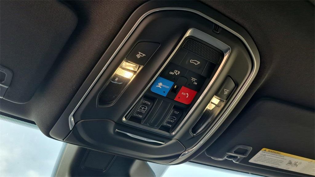 new 2026 Jeep Grand Cherokee L car, priced at $42,271