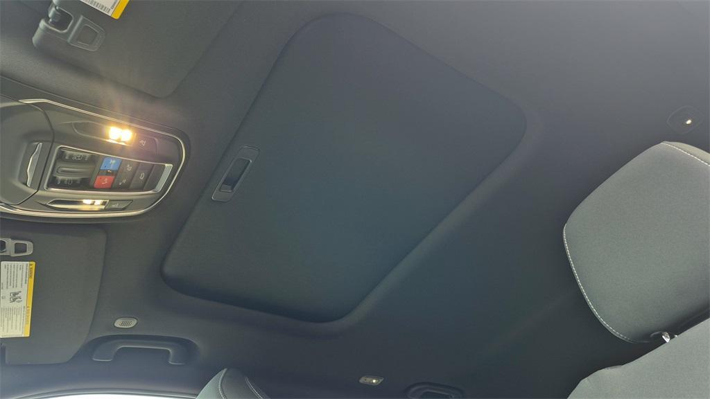 new 2026 Jeep Grand Cherokee L car, priced at $42,271