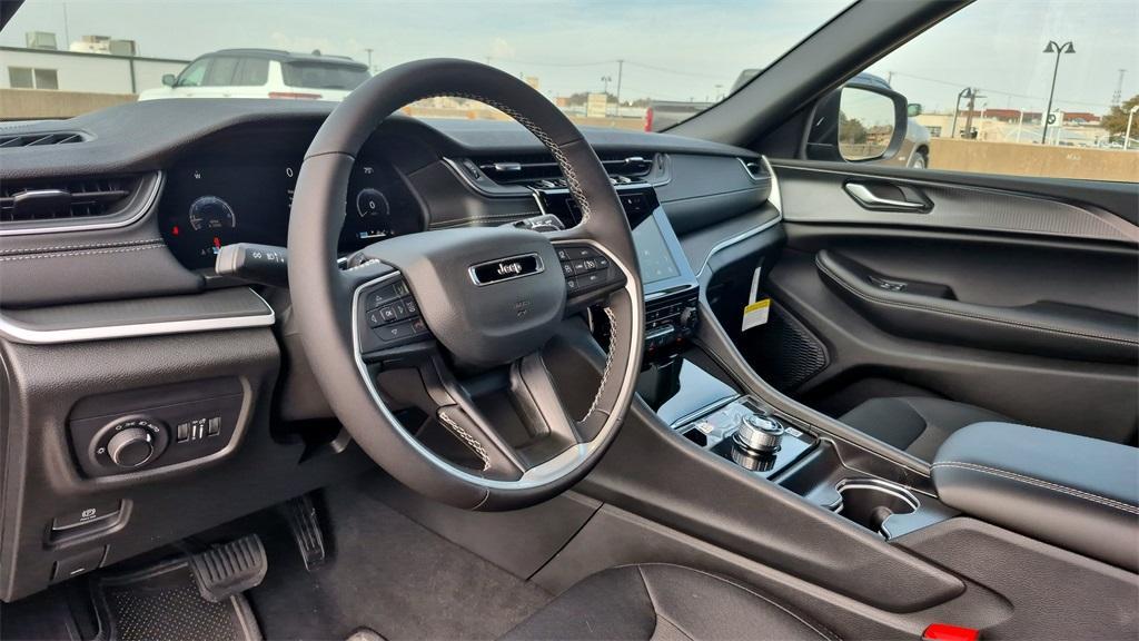 new 2026 Jeep Grand Cherokee L car, priced at $42,271