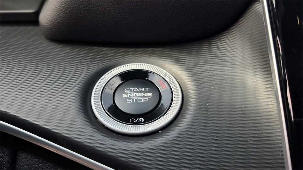 new 2026 Jeep Grand Cherokee L car, priced at $42,271